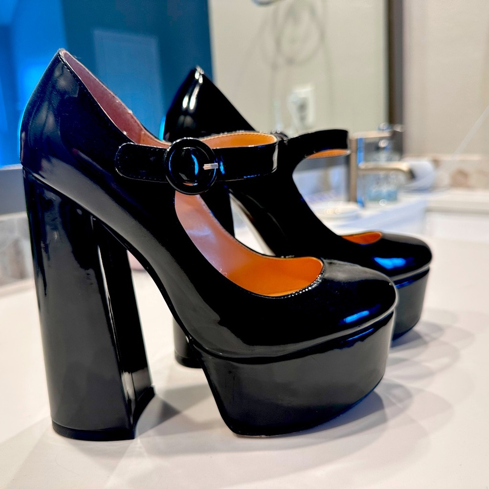Platform Mary Jane Pumps with 6" Chunky Heel